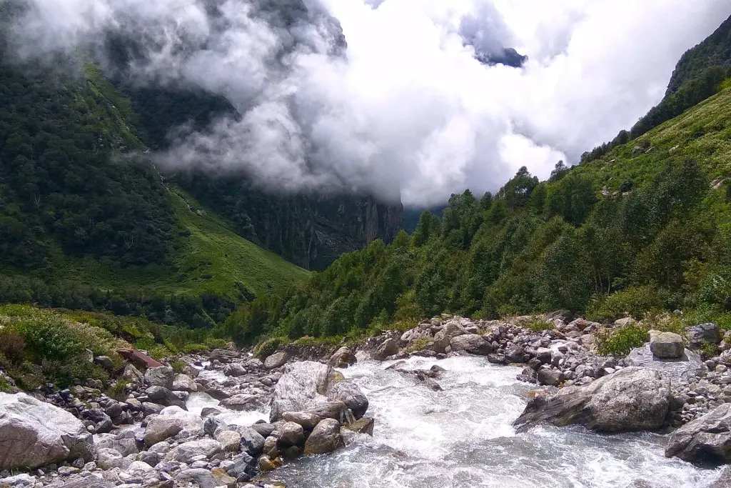 valley-of-flowers-uttarakhand
